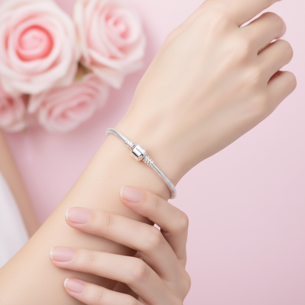 Barrel clasp snake chain bracelet lifestyle image